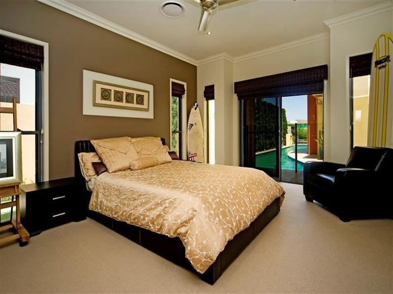 2329 Cressbrook Drive, Hope Island QLD 4212