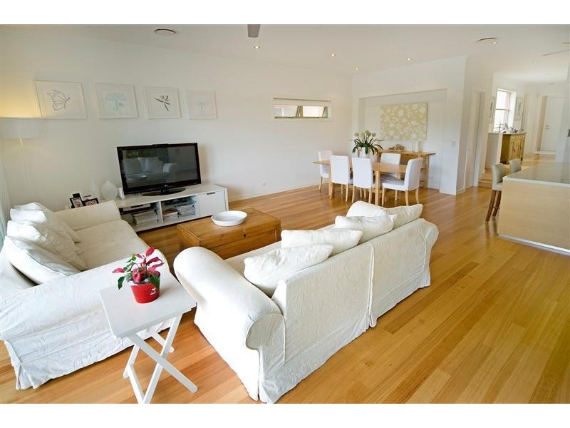 6094 Lugano Drive, Hope Island QLD 4212