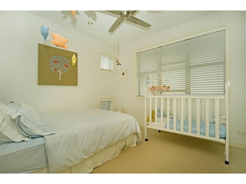 6094 Lugano Drive, Hope Island QLD 4212