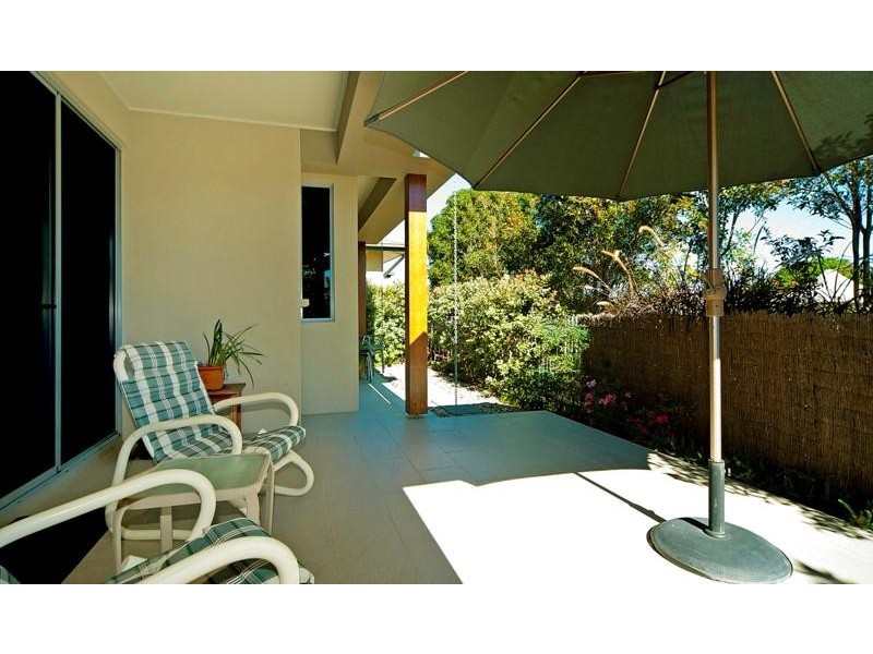 6162 Lugano Drive East, Hope Island QLD 4212