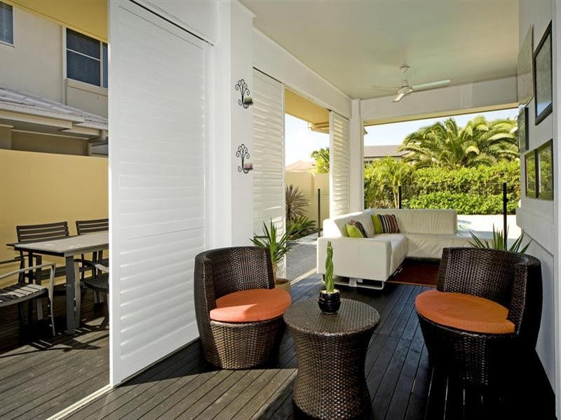 2560 Cressbrook Drive, Hope Island QLD 4212