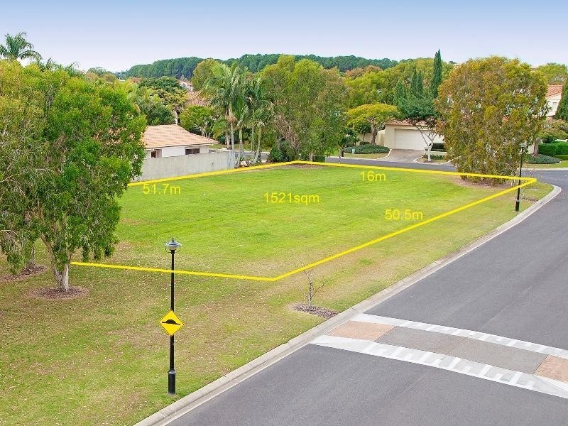 1090 Killymoon Drive, Hope Island QLD 4212