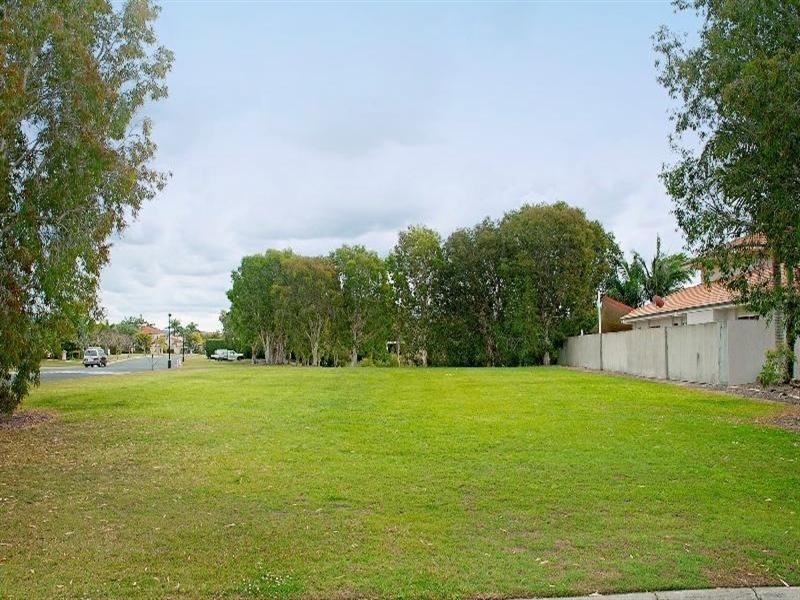 1090 Killymoon Drive, Hope Island QLD 4212