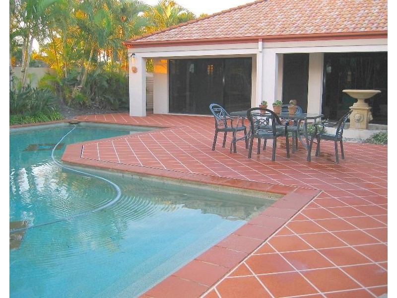 8502 Magnolia Drive West, Hope Island QLD 4212