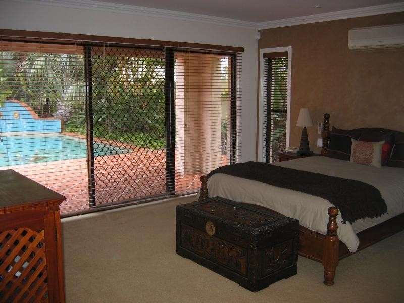 8502 Magnolia Drive West, Hope Island QLD 4212