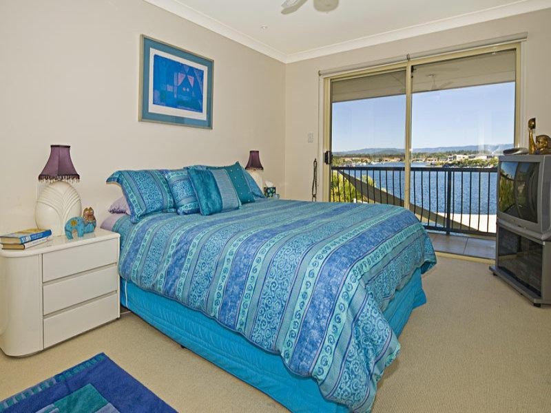 26 Parkwater Terrace, Helensvale QLD 4212