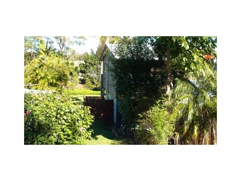 27 Jingella Street, Hope Island QLD 4212