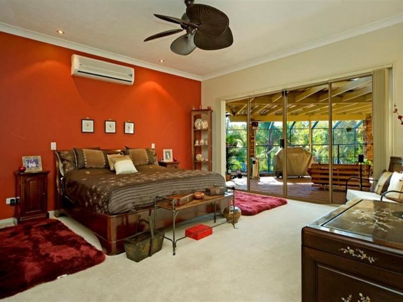 9 Riverdowns Crescent, Helensvale QLD 4212