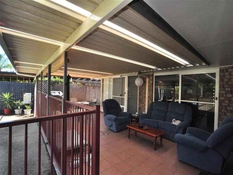 16 Westpark Court, Helensvale QLD 4212