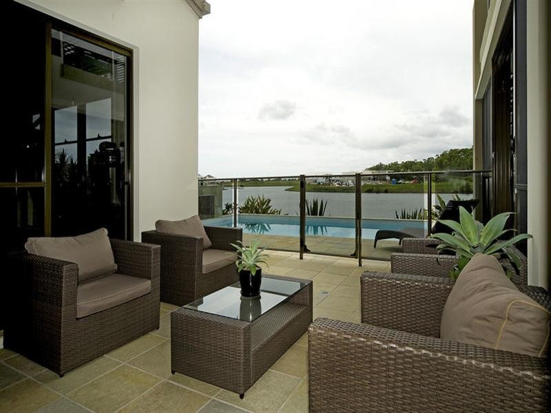 2006 The Circle, Sanctuary Cove QLD 4212