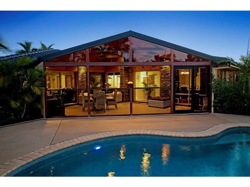 99 Monterey Keys Drive, Helensvale QLD 4212