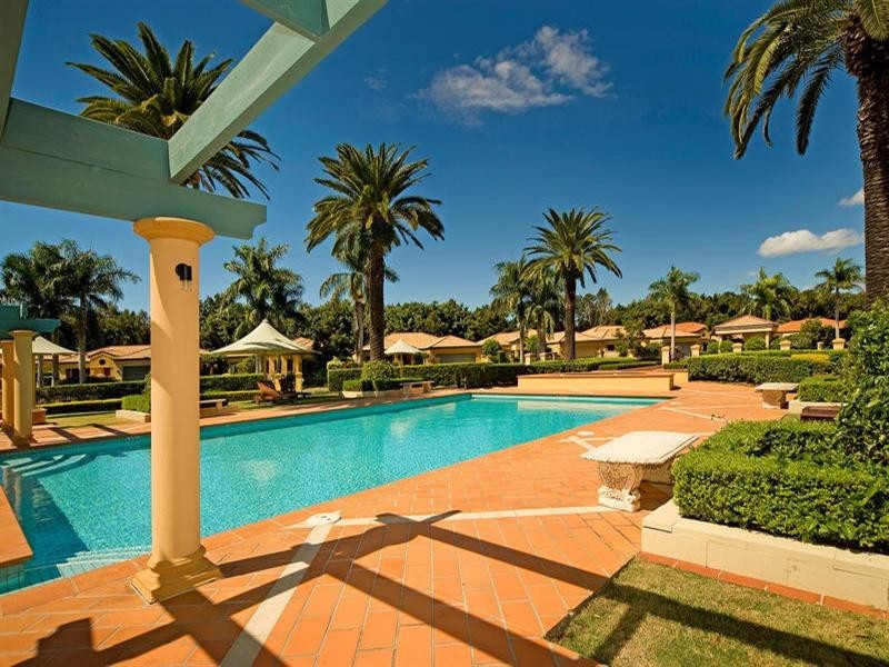 3247 The Palladian Drive, Hope Island QLD 4212