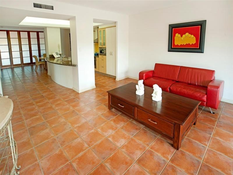 3247 The Palladian Drive, Hope Island QLD 4212