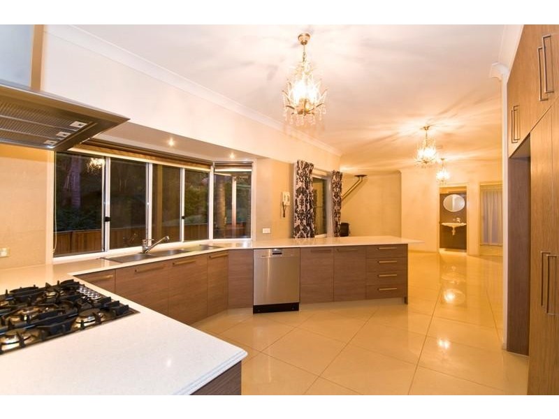 2 Milkbush Court, Bonogin QLD 4213
