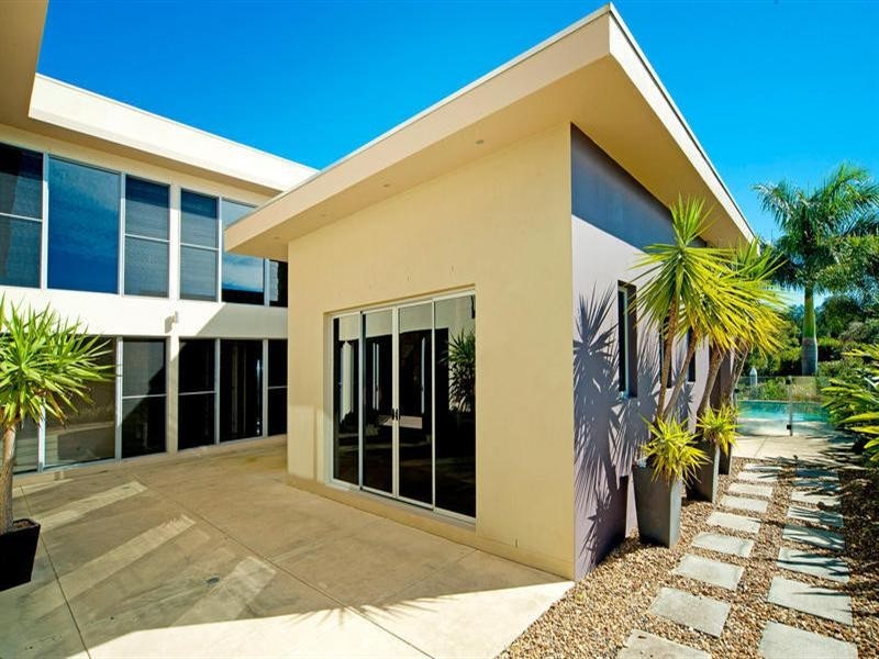 2508 Cressbrook Drive, Hope Island QLD 4212