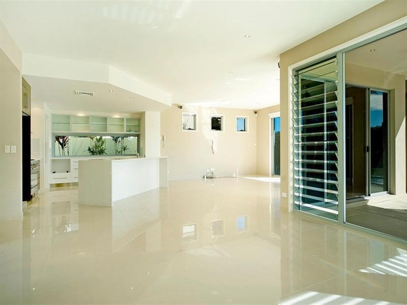 2508 Cressbrook Drive, Hope Island QLD 4212