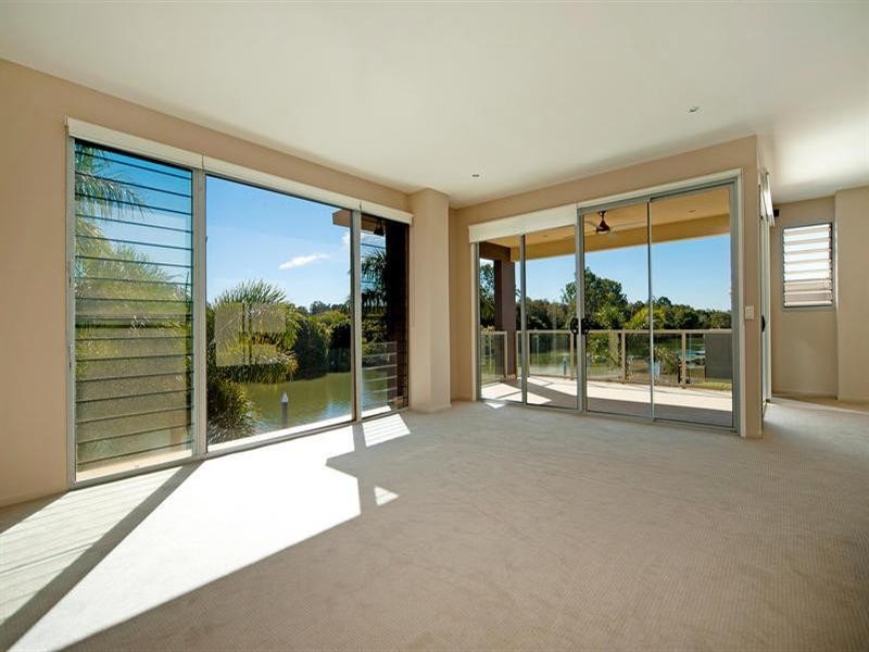2508 Cressbrook Drive, Hope Island QLD 4212