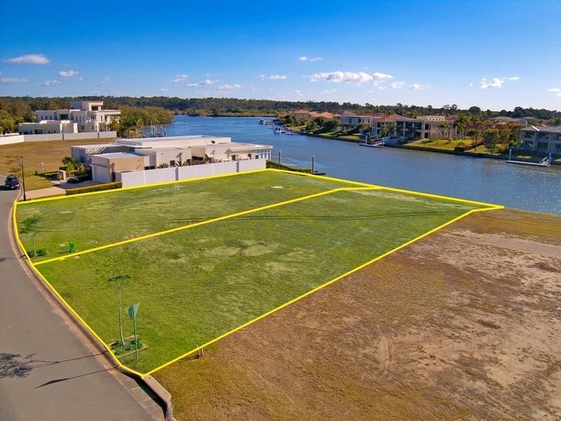2604 Gracemere Circuit North, Hope Island QLD 4212