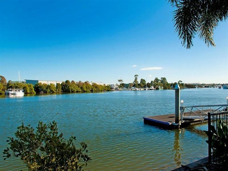 3119 Riverleigh Drive, Hope Island QLD 4212