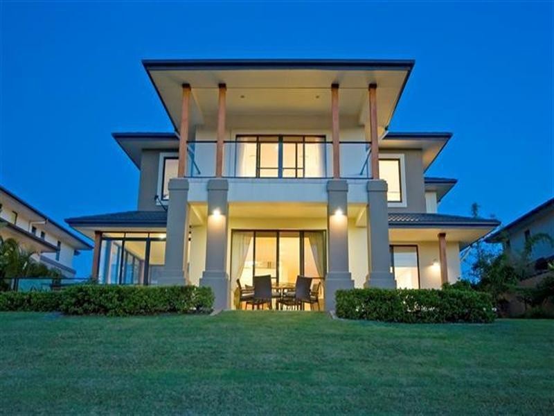 2505 Cressbrook Drive, Hope Island QLD 4212