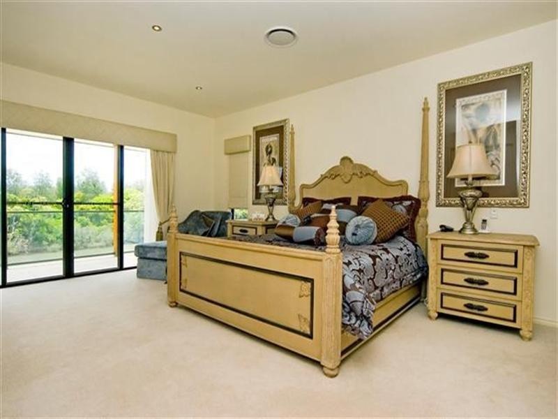 2505 Cressbrook Drive, Hope Island QLD 4212