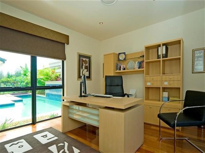 2505 Cressbrook Drive, Hope Island QLD 4212