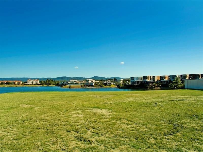 6169 Murten Court, Hope Island QLD 4212