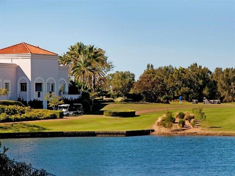 6169 Murten Court, Hope Island QLD 4212