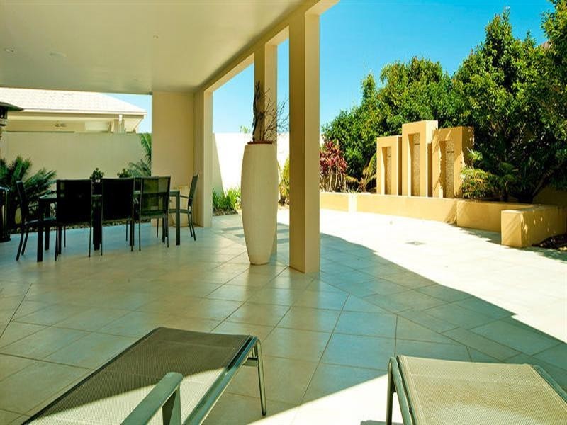 2541 Gracemere Circuit, Hope Island QLD 4212