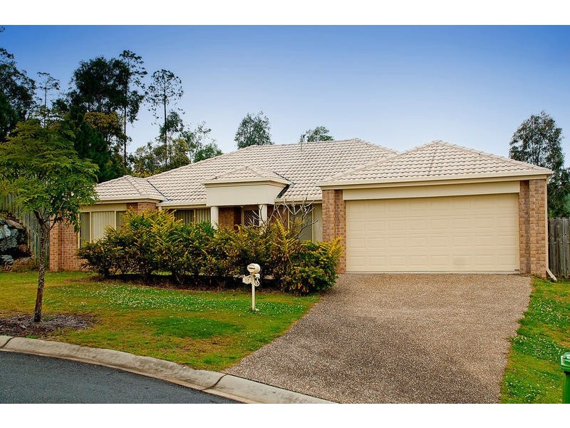 17 Stromlo Court, Pacific Pines QLD 4211