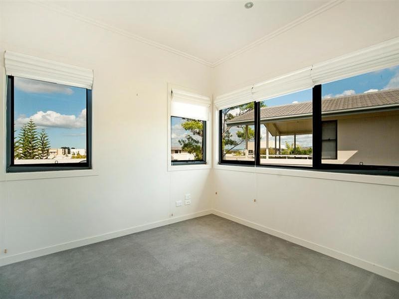 6018 Calardo Avenue, Hope Island QLD 4212