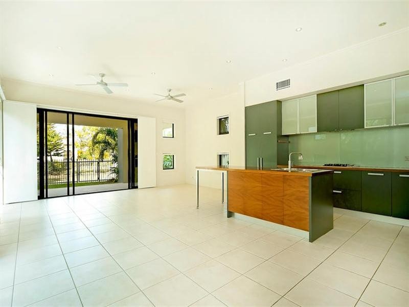 6018 Calardo Avenue, Hope Island QLD 4212