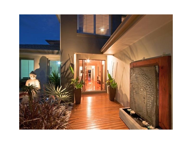 Hope Island QLD 4212