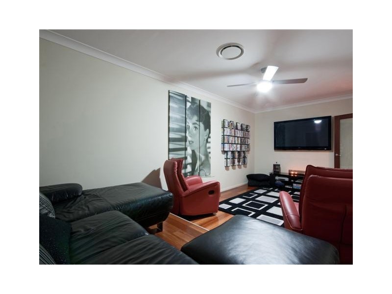 Hope Island QLD 4212