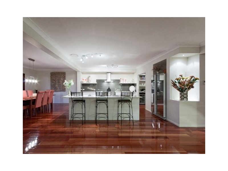 Hope Island QLD 4212