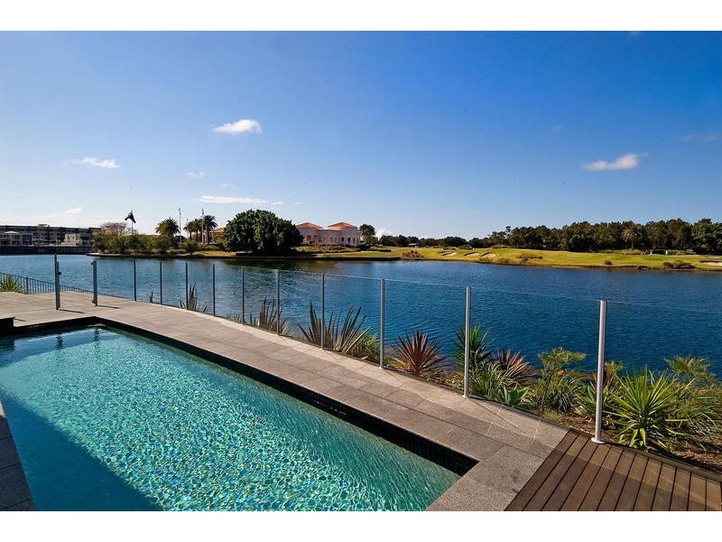 6174 Murten Court, Hope Island QLD 4212