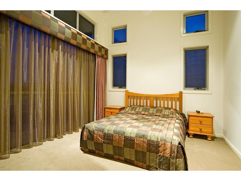 6174 Murten Court, Hope Island QLD 4212