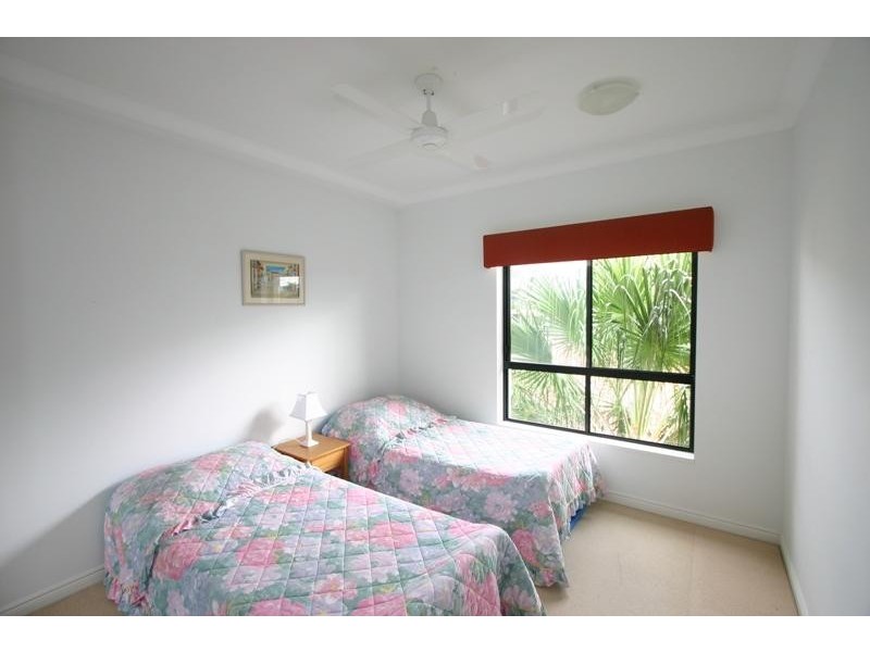 14 Palisades Apartments, Springfield Drive, Hope Island QLD 4212