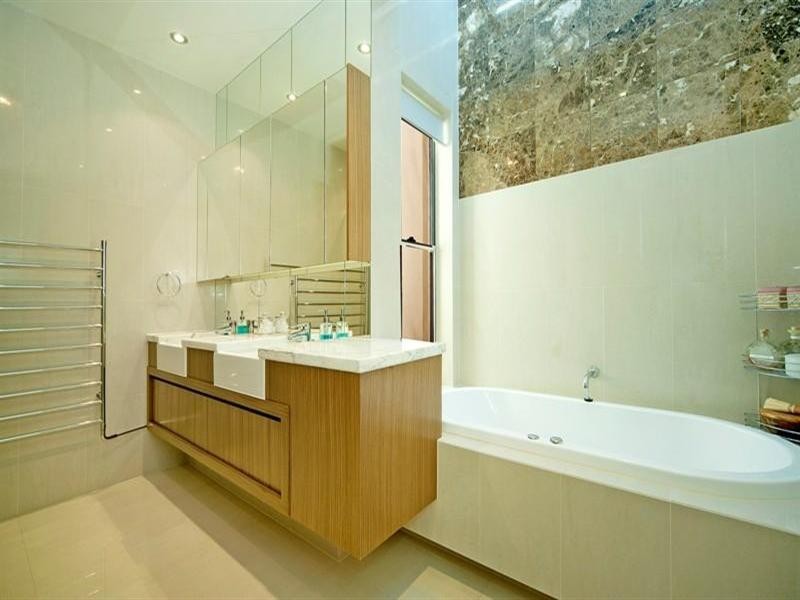 2603 Gracemere Circuit North, Hope Island QLD 4212