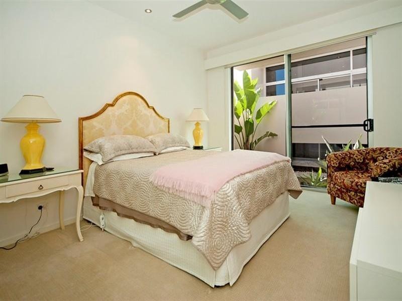 2603 Gracemere Circuit North, Hope Island QLD 4212