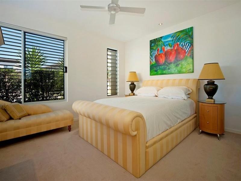 2603 Gracemere Circuit North, Hope Island QLD 4212