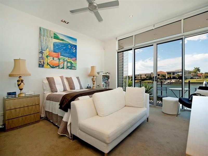 2603 Gracemere Circuit North, Hope Island QLD 4212