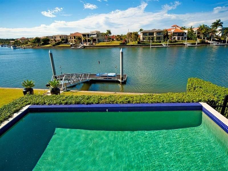 2603 Gracemere Circuit North, Hope Island QLD 4212