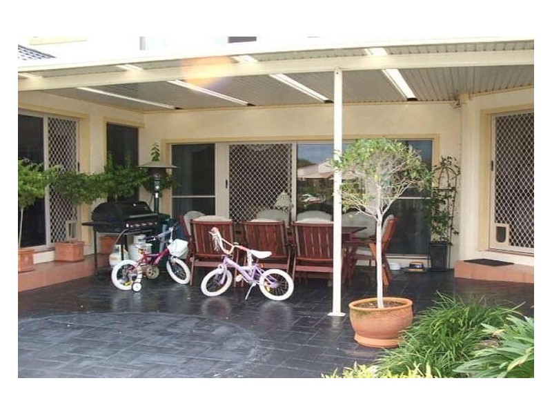 39 Saltwater Terrace, Helensvale QLD 4212