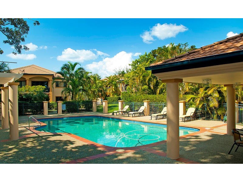 85 Palm Meadows Drive, Carrara QLD 4211