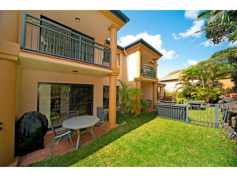 85 Palm Meadows Drive, Carrara QLD 4211