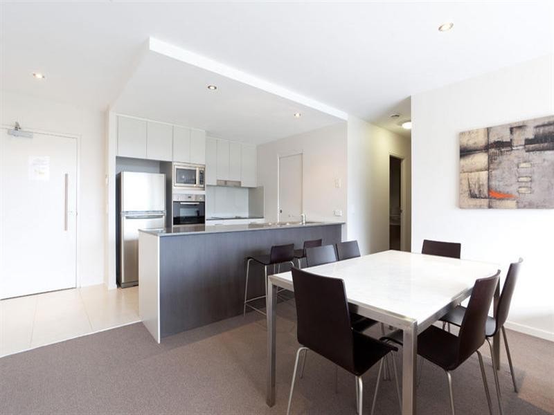 2407 2 Activa Way, Hope Island QLD 4212