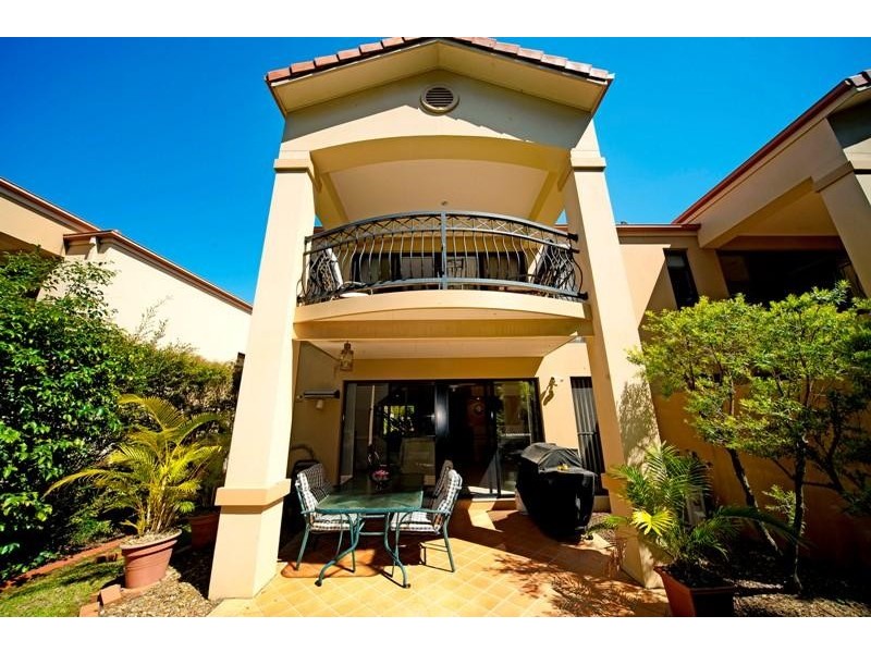 30 23 Santa Barbara Road, Hope Island QLD 4212