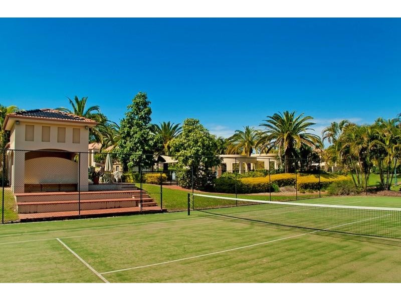 30 23 Santa Barbara Road, Hope Island QLD 4212