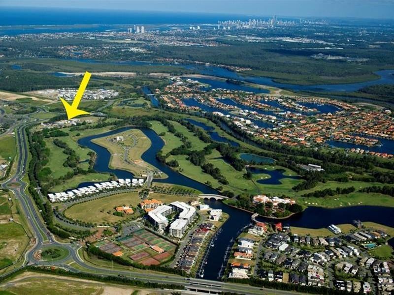 9131 Peter Senior Drive, Hope Island QLD 4212